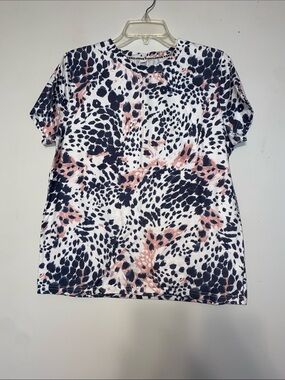 Short Sleeve Animal Print Tee in White,Black & Blush